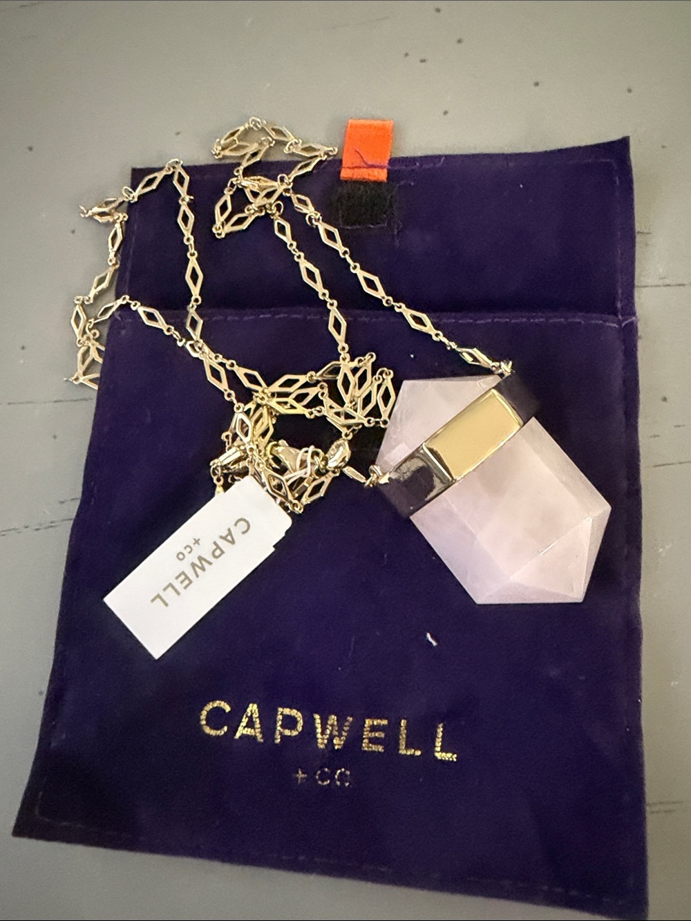 Capwell Rose Quartz Point Pendant Necklace in Gold
